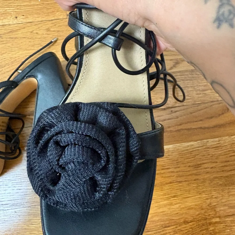 Black Platform Heels lace Up Sandals with Floral Detail